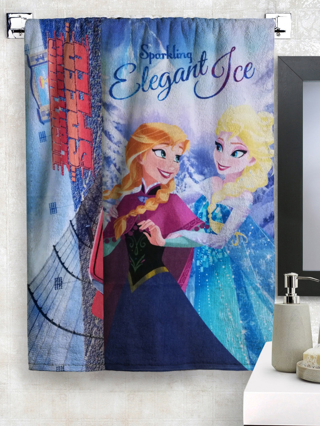 

Disney Kids Set of 2 Princess Print Bath Towels, Blue
