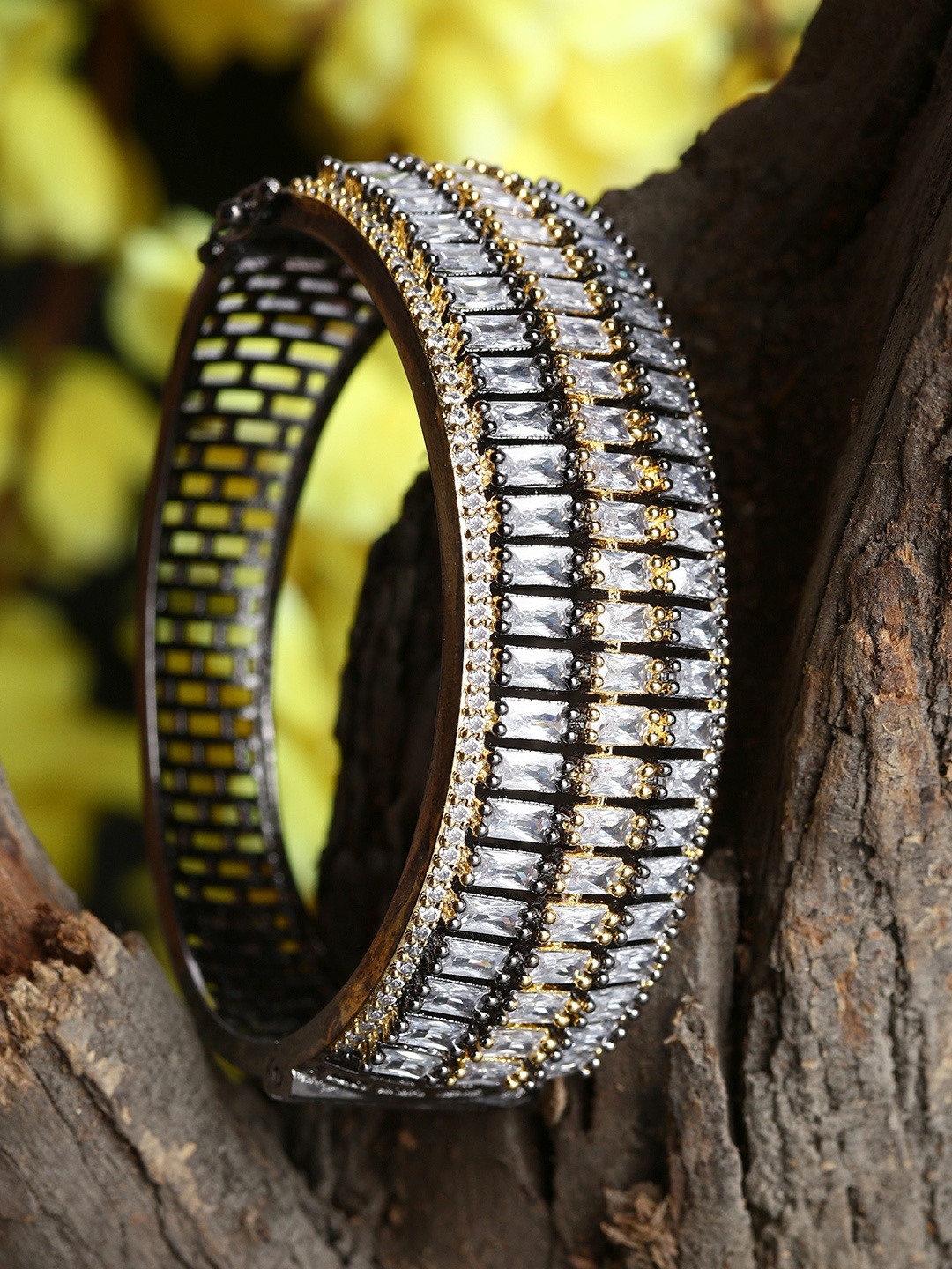 

Bhana Fashion Rhodium-Plated & Silver-Toned Handcrafted Bangle-Style Bracelet