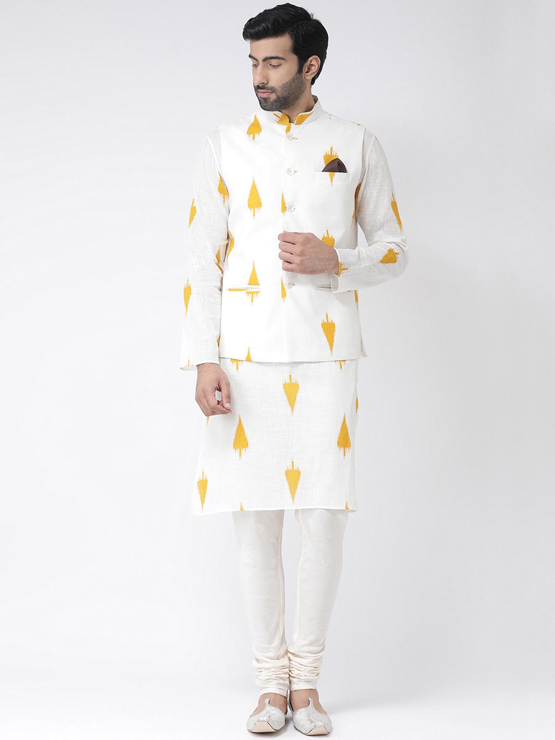 

KISAH Men White & Yellow Printed Kurta Set