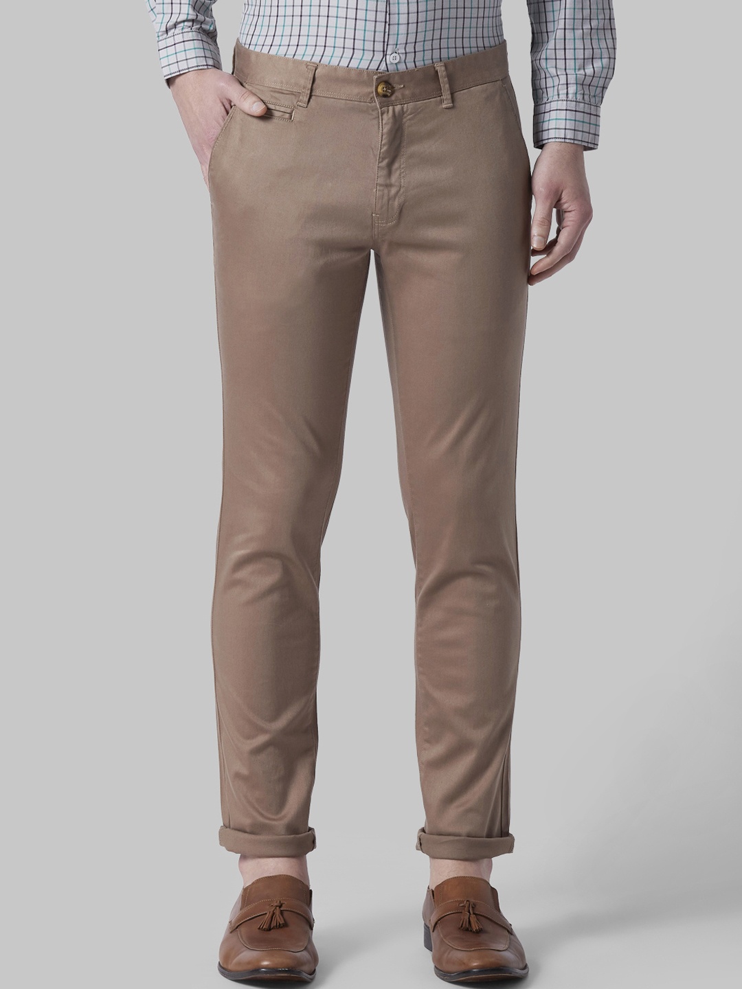 

Park Avenue Men Brown Solid Regular Fit Regular Trousers