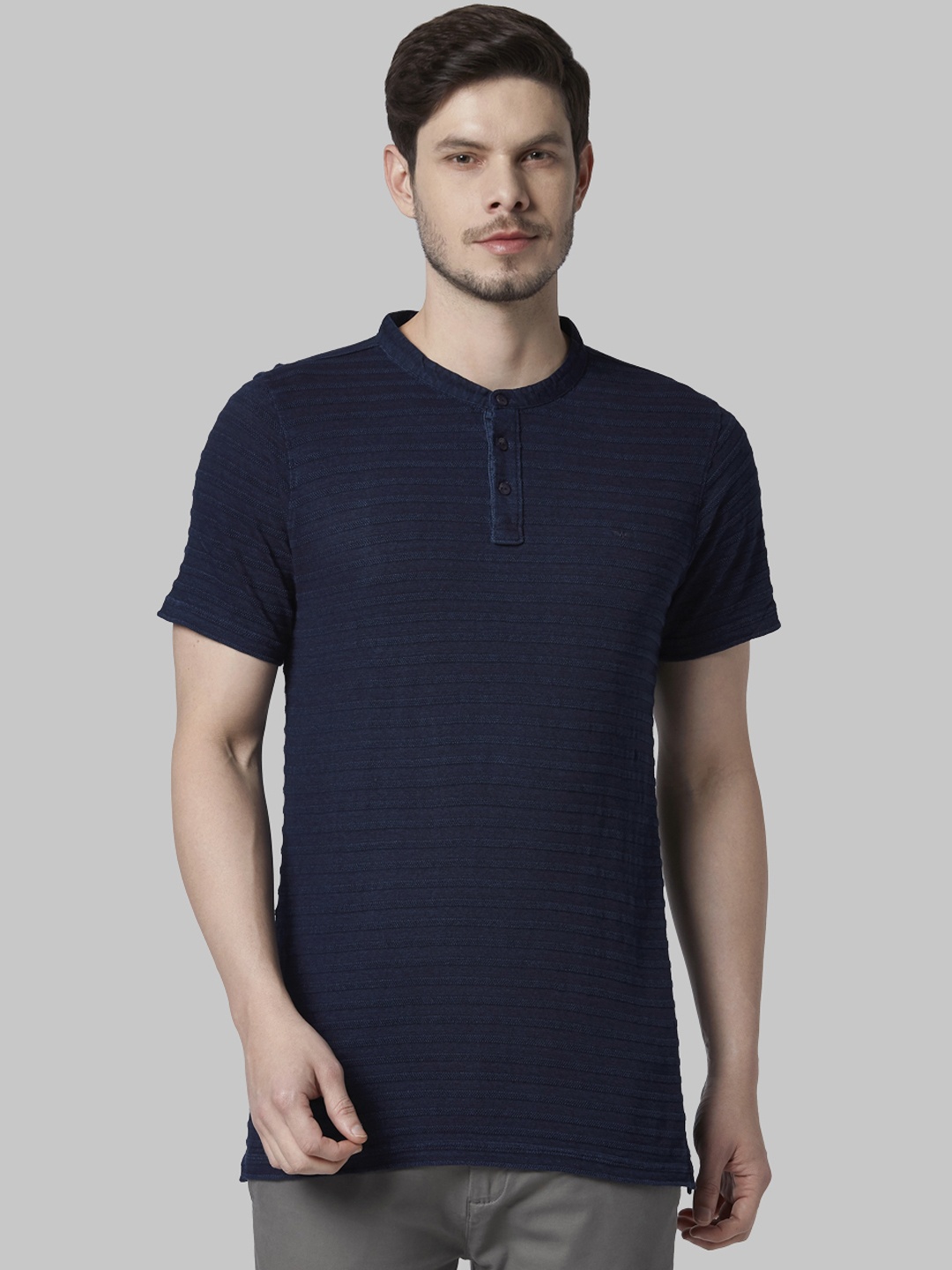 

Park Avenue Men Blue Striped Mandarin Collar T-shirt