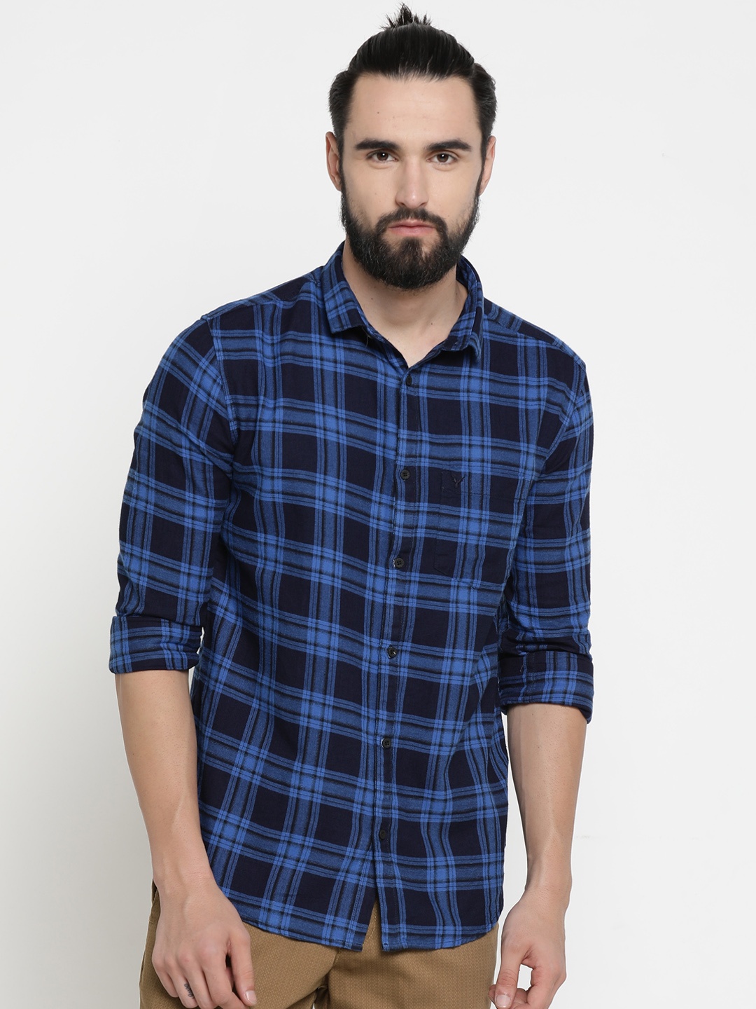 SHOWOFF Men Navy Blue Checked Slim Fit Casual Shirt