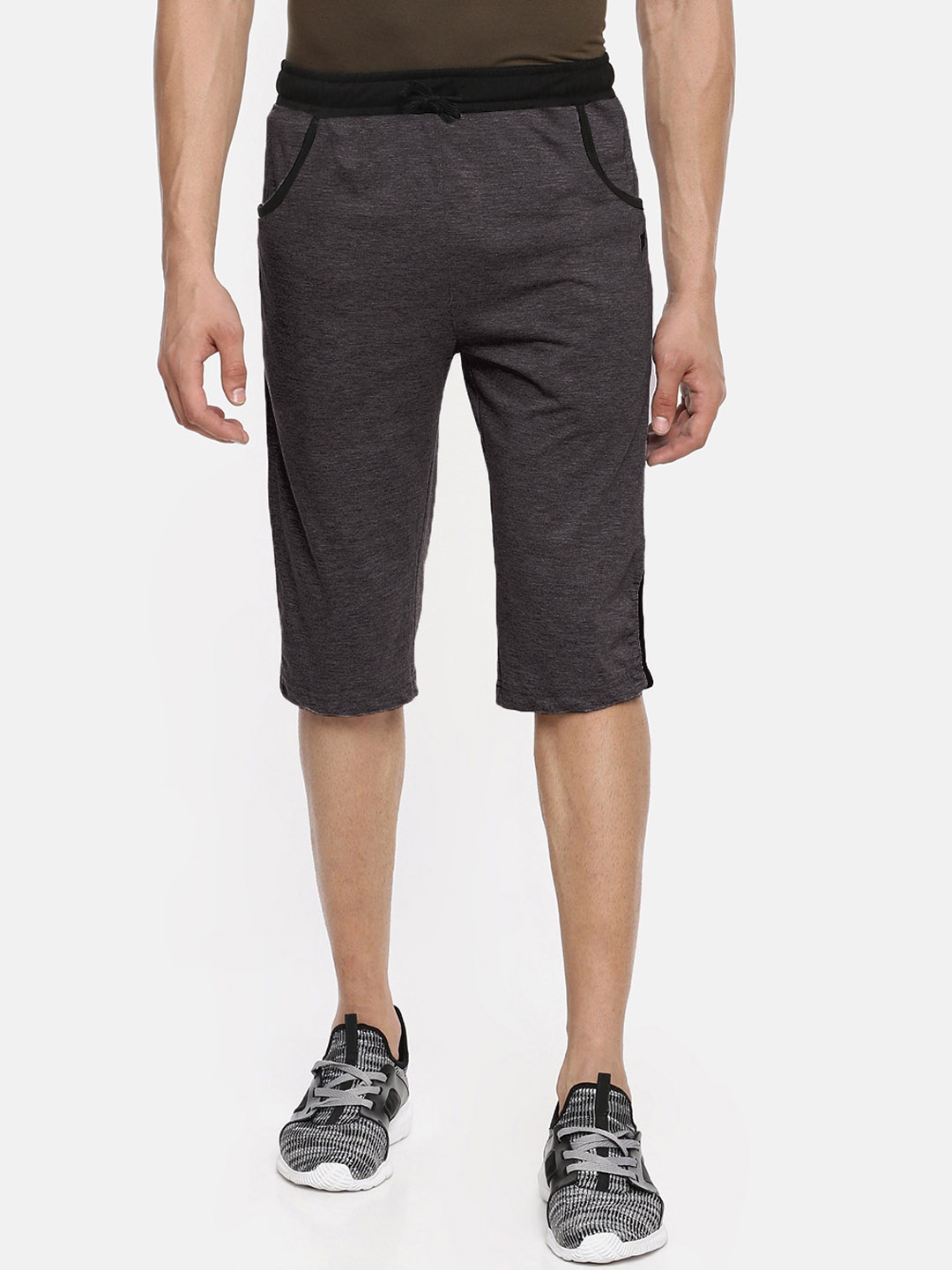 

Dollar Bigboss Men Charcoal Grey Solid Regular Fit Regular Shorts