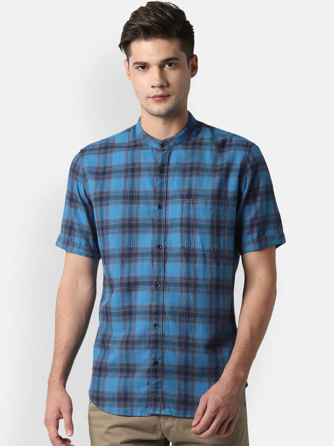 

Peter England Casuals Men Blue Slim Fit Checked Casual Shirt