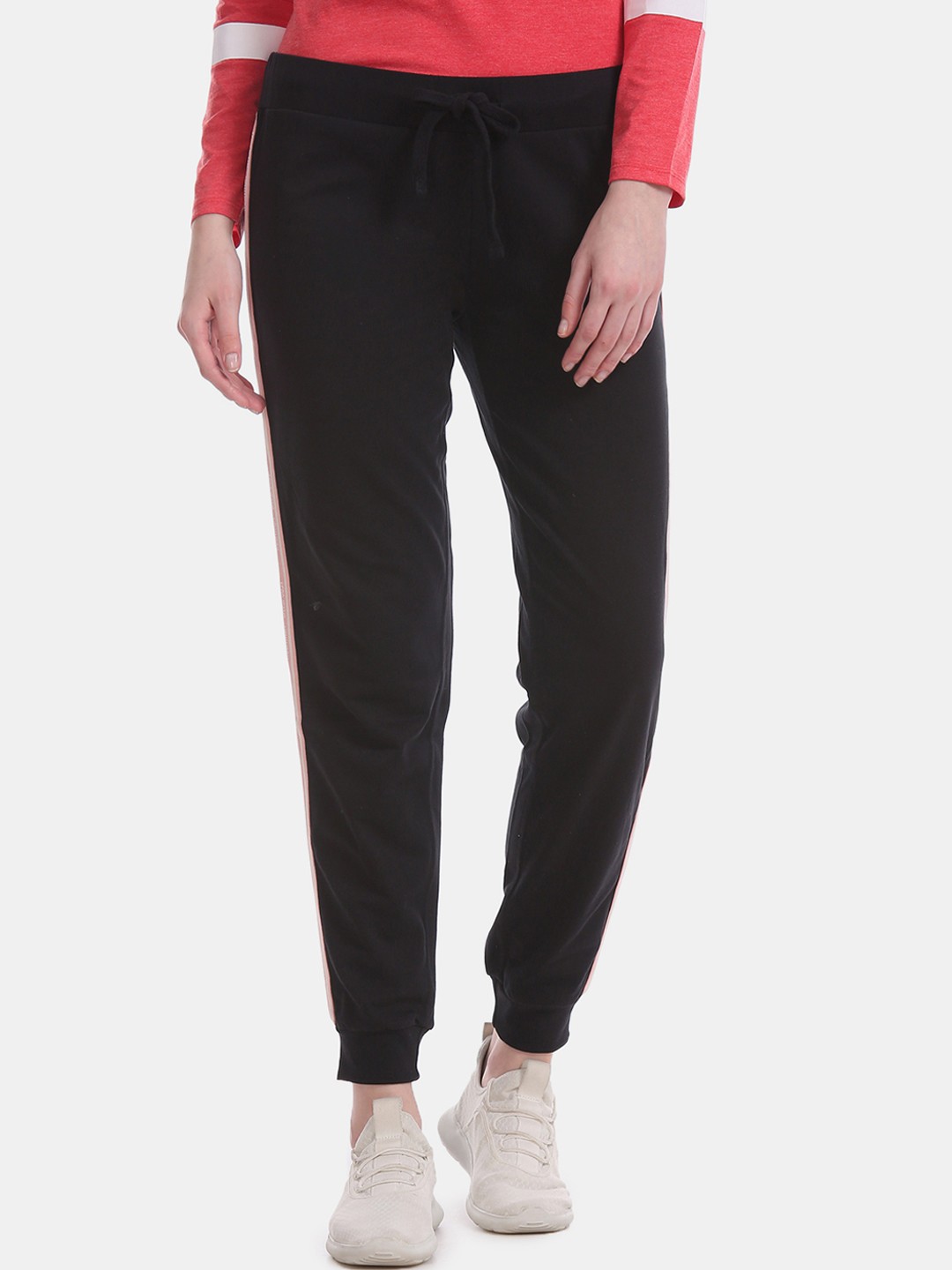 

Aeropostale Women Black & Pink Solid Joggers