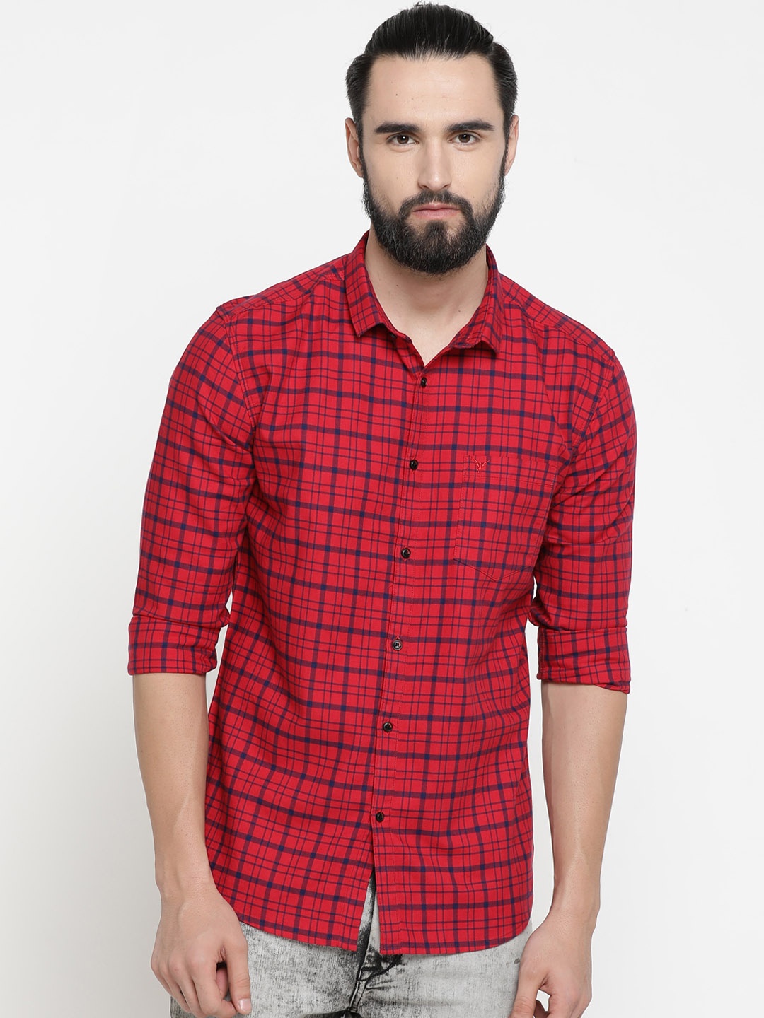 

SHOWOFF Men Red & Navy Blue Slim Fit Checked Casual Shirt