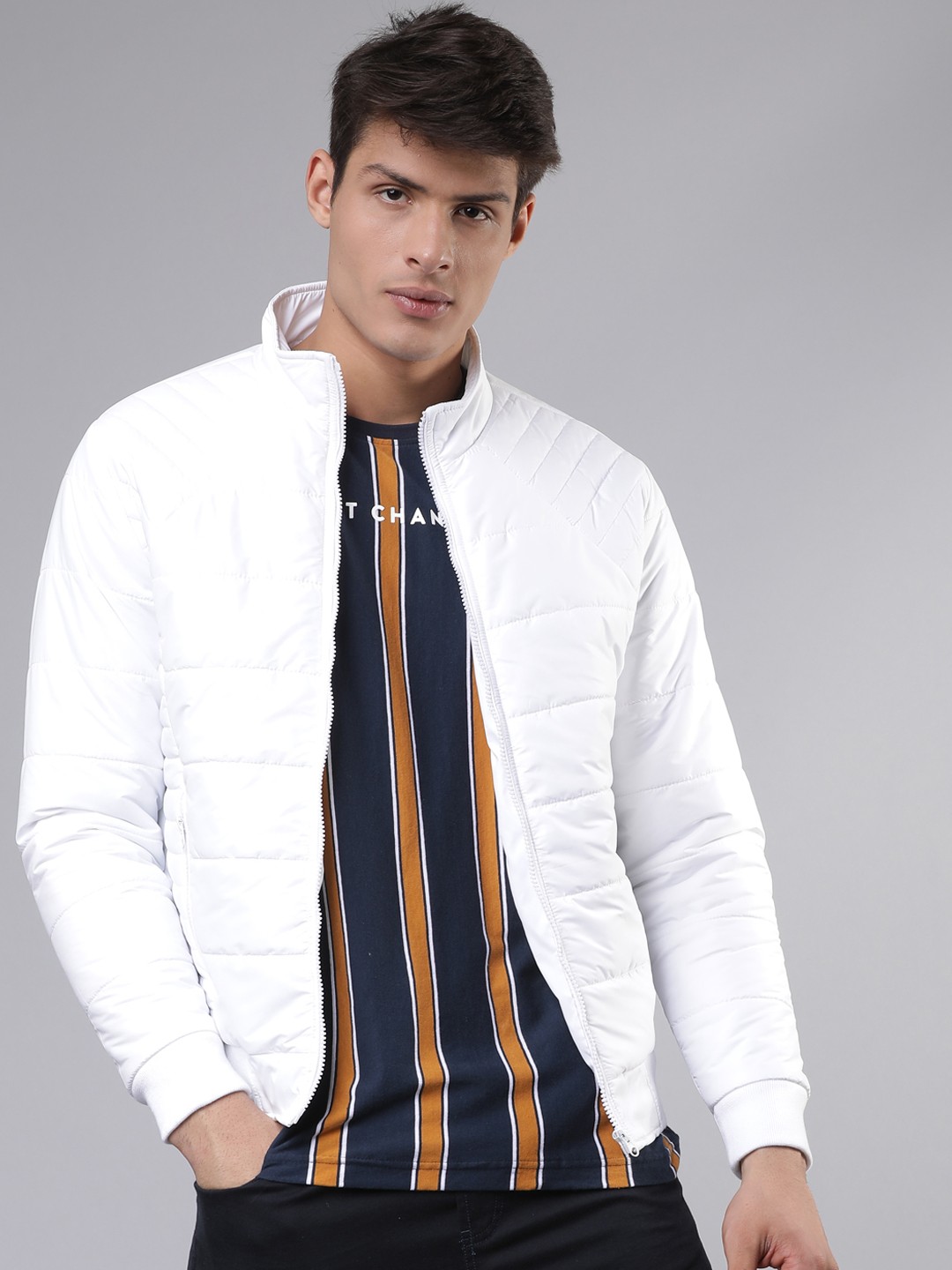 

HIGHLANDER Men White Solid Padded Jacket