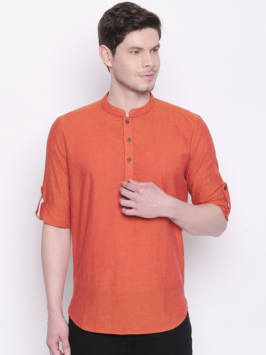 

indus route by Pantaloons Men Rust Solid Straight Kurta