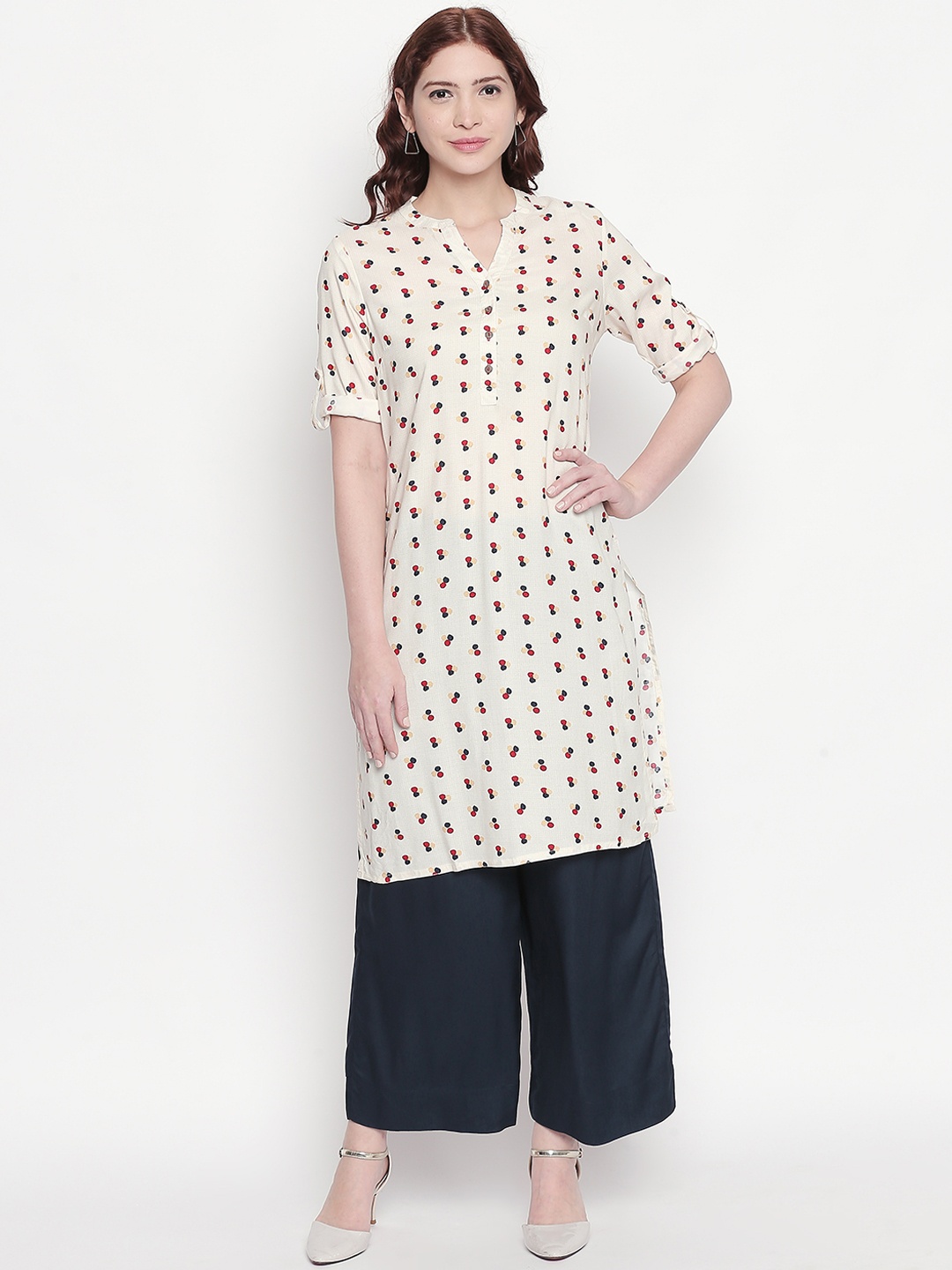 

RANGMANCH BY PANTALOONS Women Off-White & Red Embroidered Straight Kurta