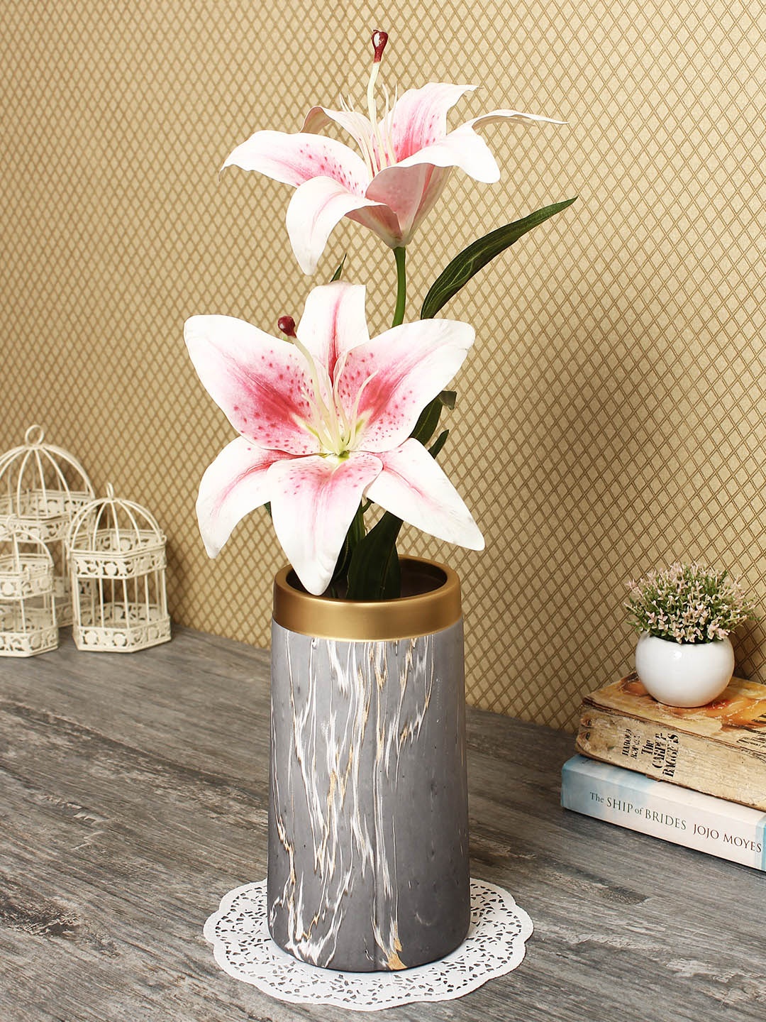 

House Of Accessories Grey & Gold-Toned Ceramic Flower Vase