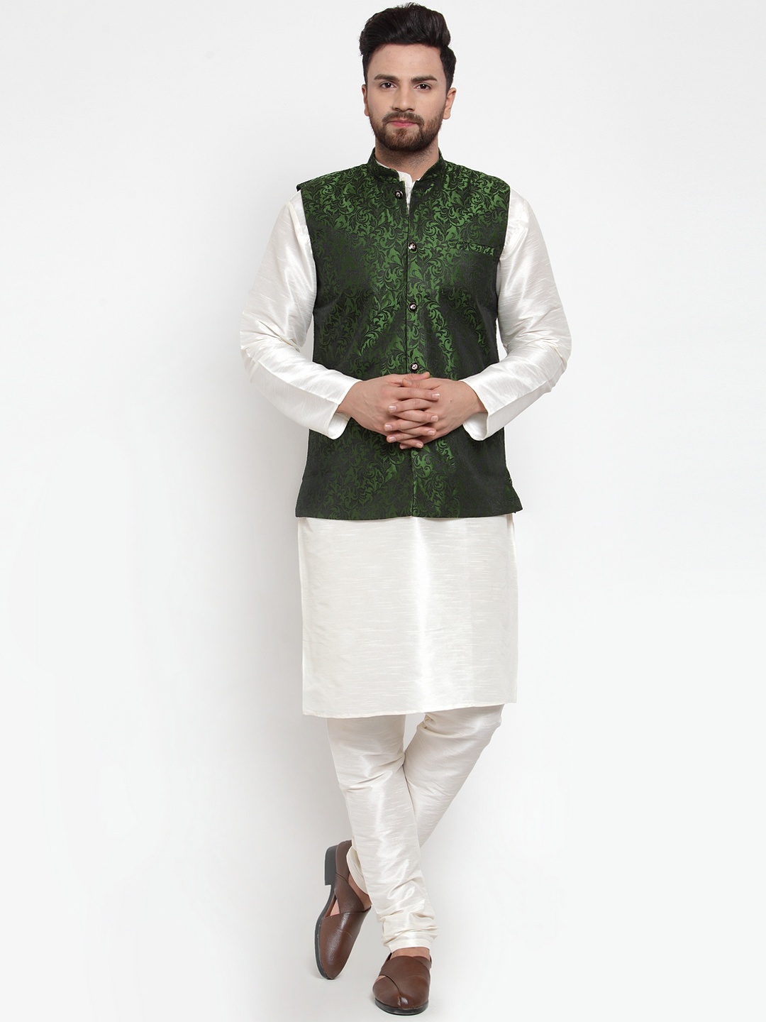 

Jompers Men White & Green Solid Kurta with Churidar And Nehru Jacket