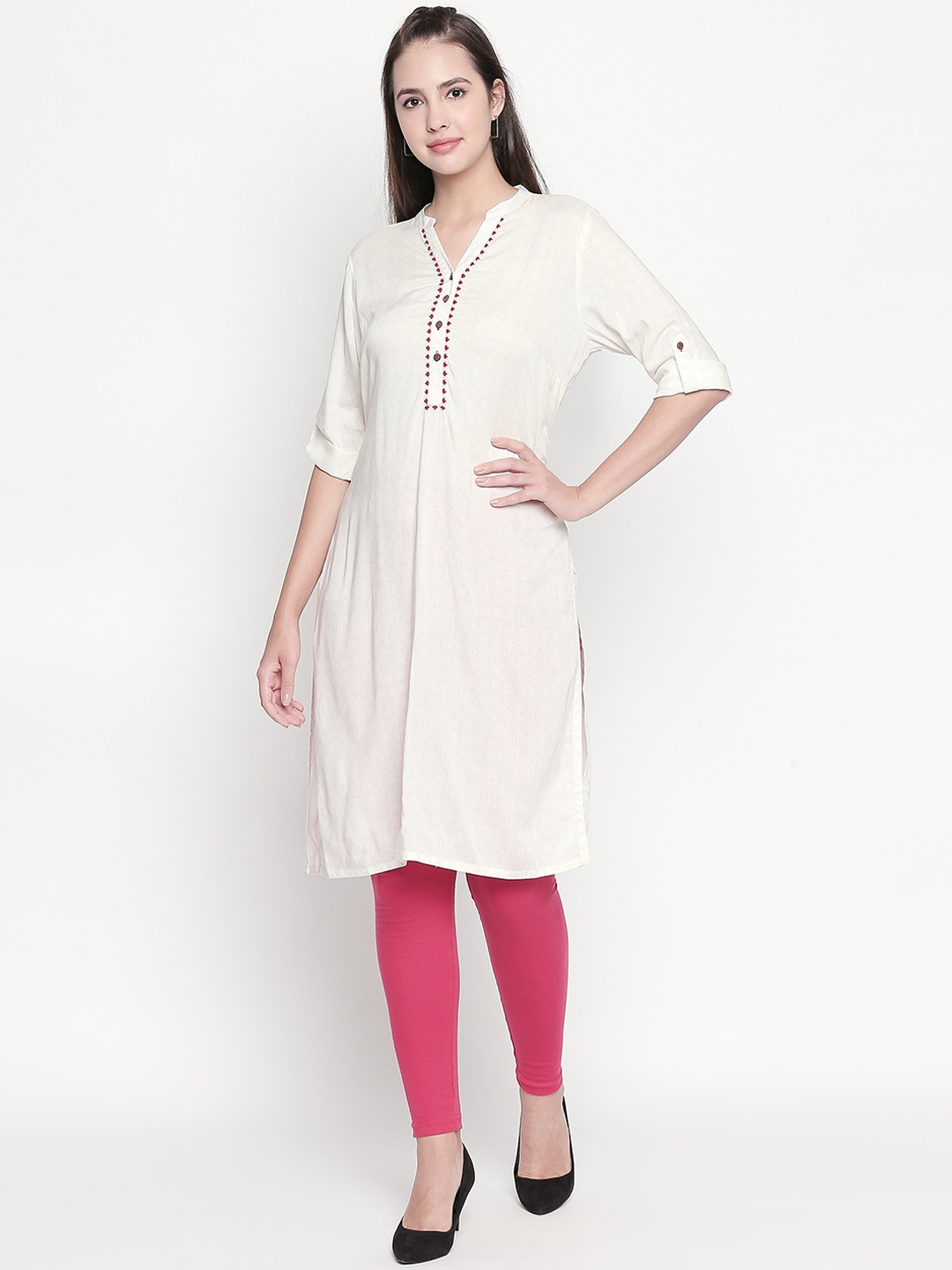 

RANGMANCH BY PANTALOONS Women Off-White Embroidered Straight Kurta