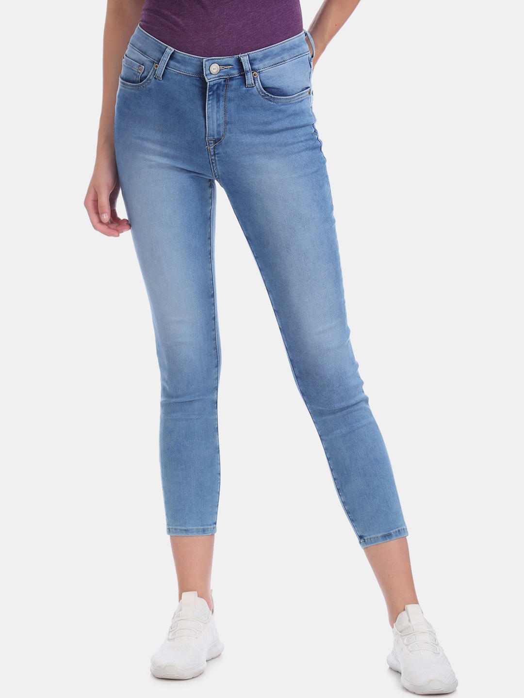 

Aeropostale Women Blue Slim Fit Mid-Rise Clean Look Stretchable Jeans