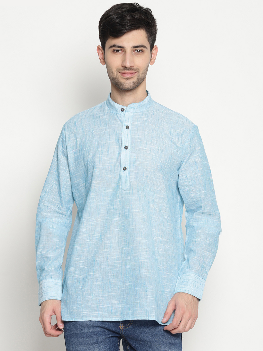 

TATTVA Men Blue Solid Straight Kurta