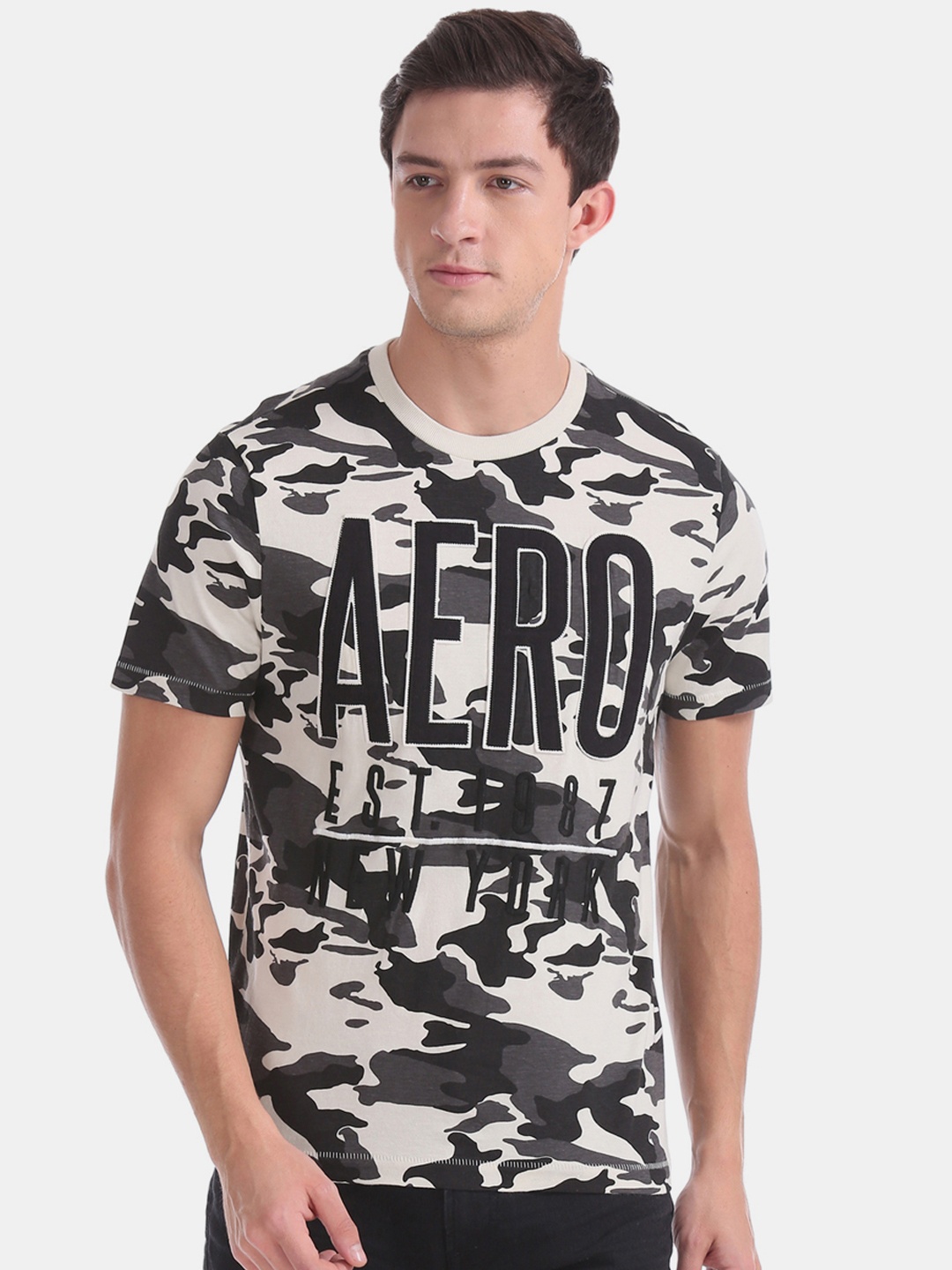 

Aeropostale Men Grey Beige Printed Round Neck Pure Cotton T-shirt