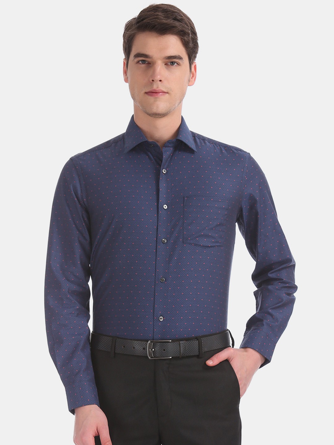 

Arrow Men Navy Blue & Red Slim Fit Printed Formal Shirt