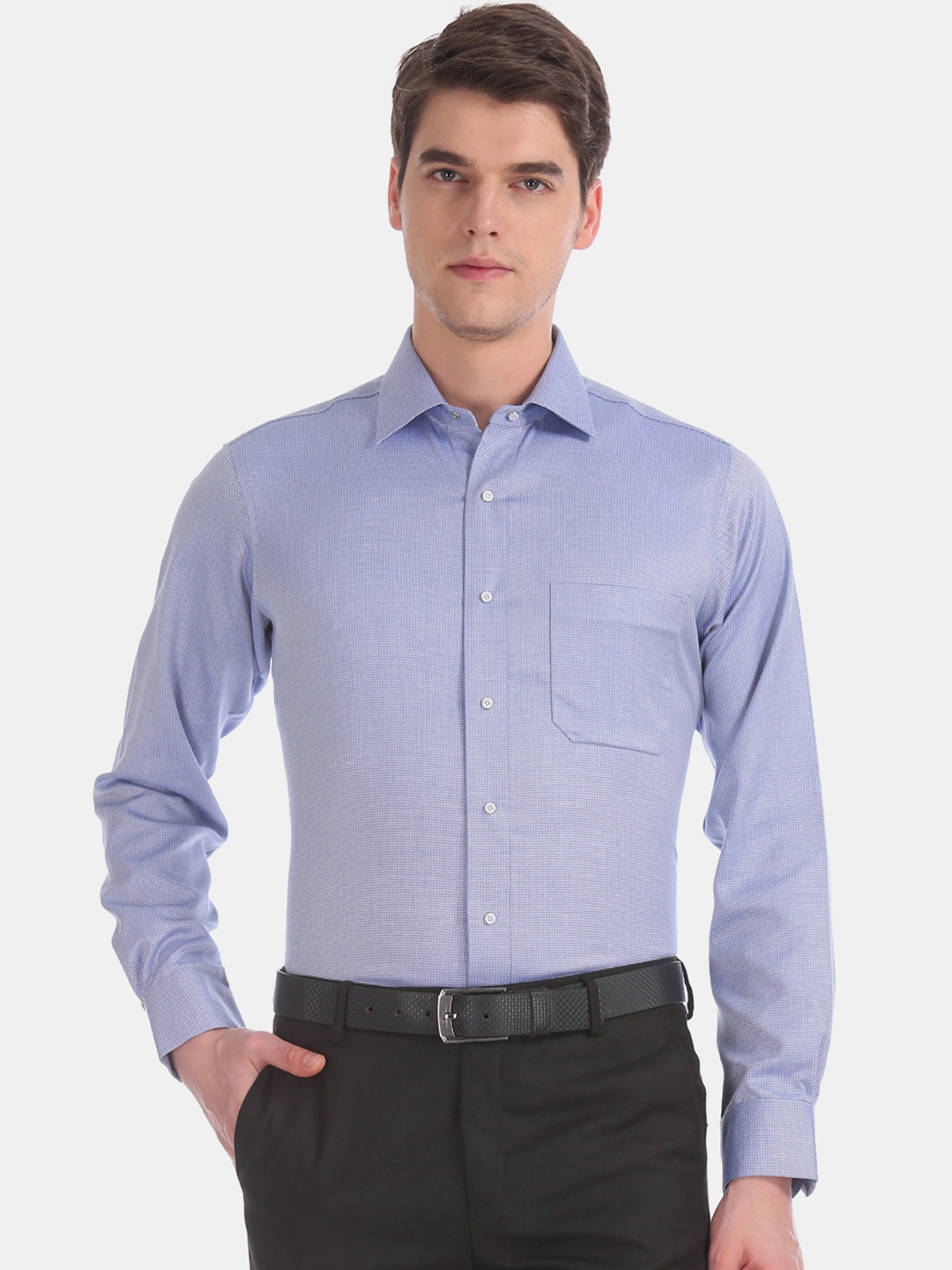 Arrow Men Blue & Off-White Regular Fit Self Design Formal Shirt