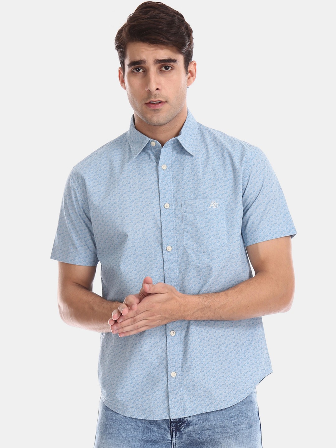 

Aeropostale Men Blue Regular Fit Printed Casual Shirt