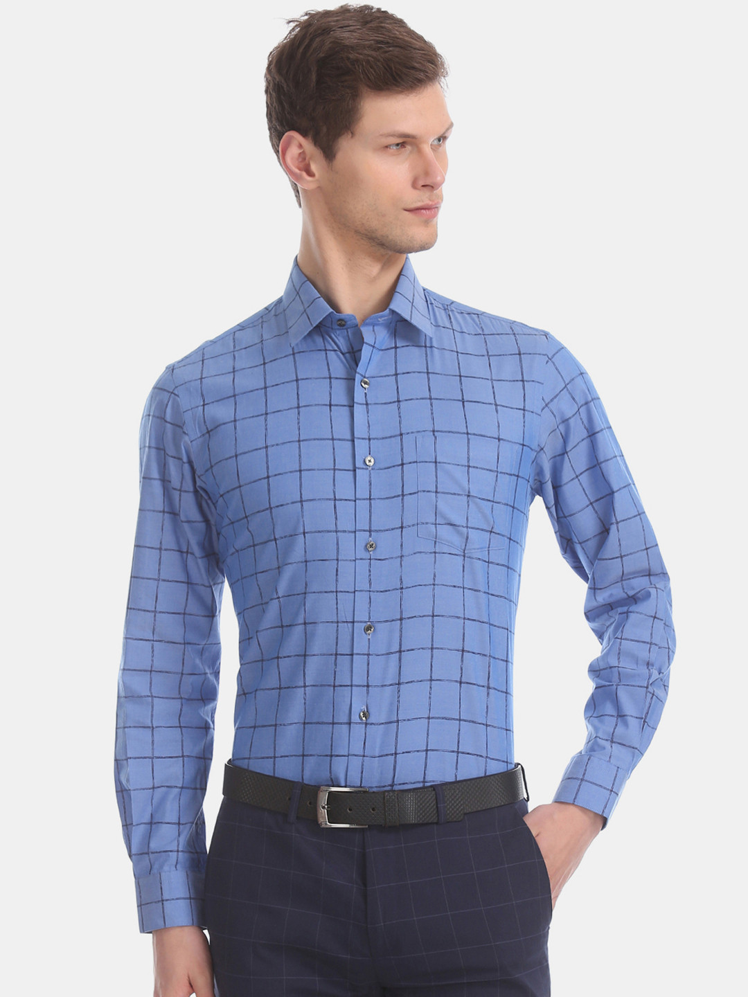 

Arrow Men Blue & Black Slim Fit Checked Formal Shirt