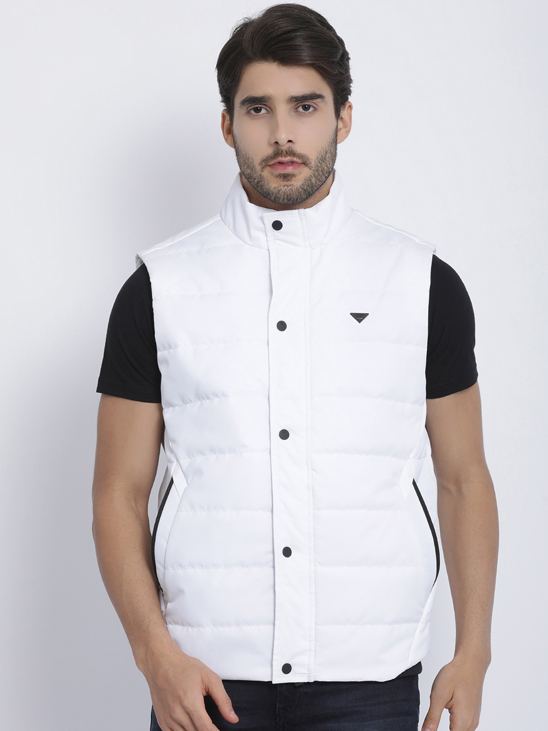 

t-base Men White Solid Lightweight Puffer Jacket