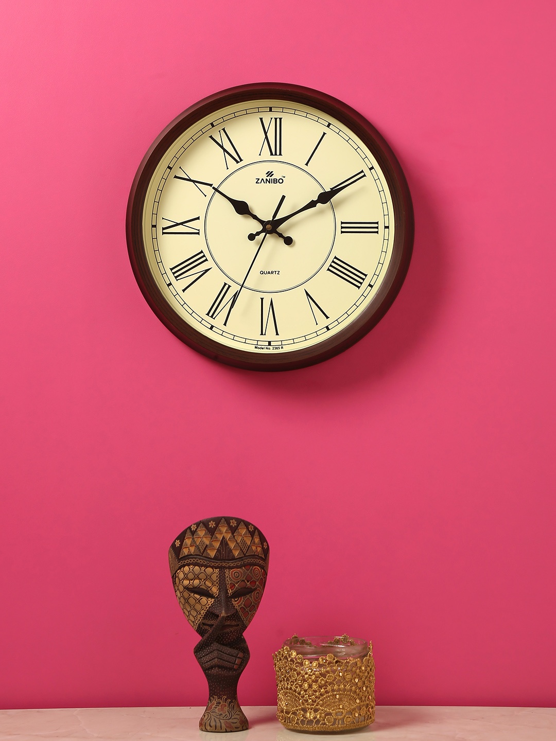 

ZANIBO Beige Round Solid 28 cm Analogue Wall Clock
