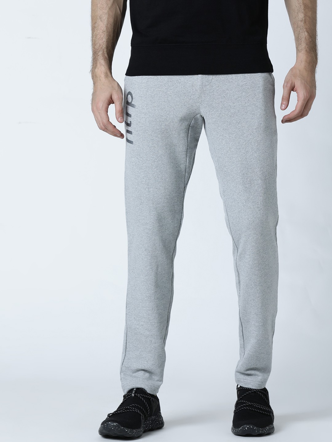 

Huetrap Men Grey Melange Solid Straight Fit Track Pants