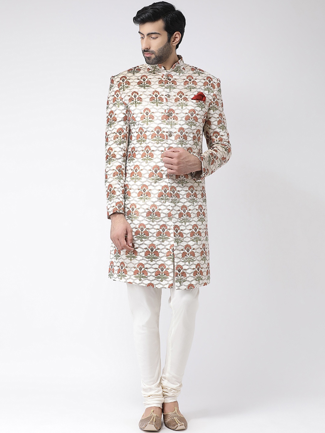 

KISAH Men Off-White & Maroon Printed Indowestern Sherwani With Velvet Finish