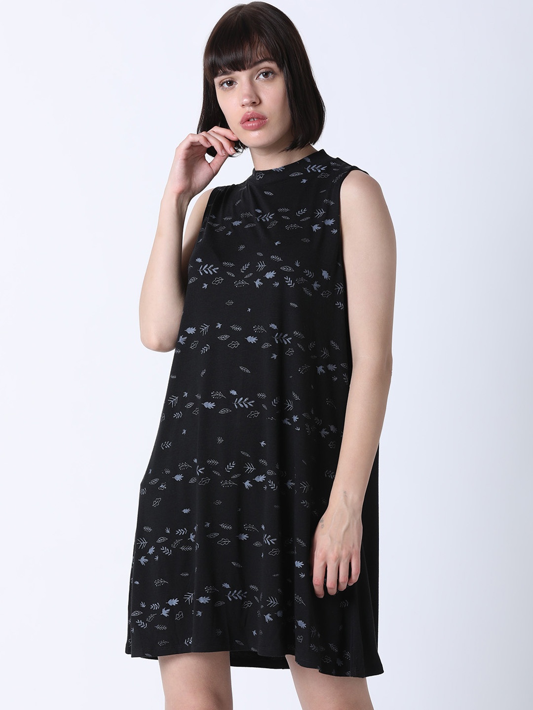 

Huetrap Women Black Printed T-shirt Dress