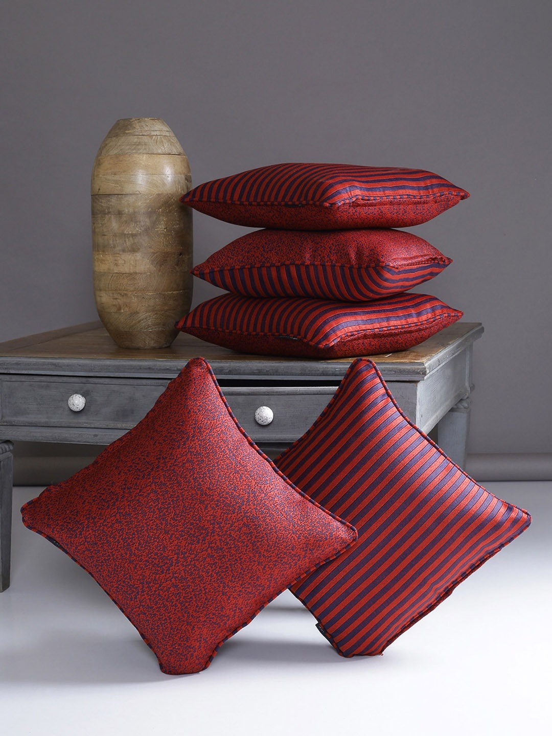 

ROMEE Maroon & Navy Blue Set of 5 Striped Square Cushion Covers