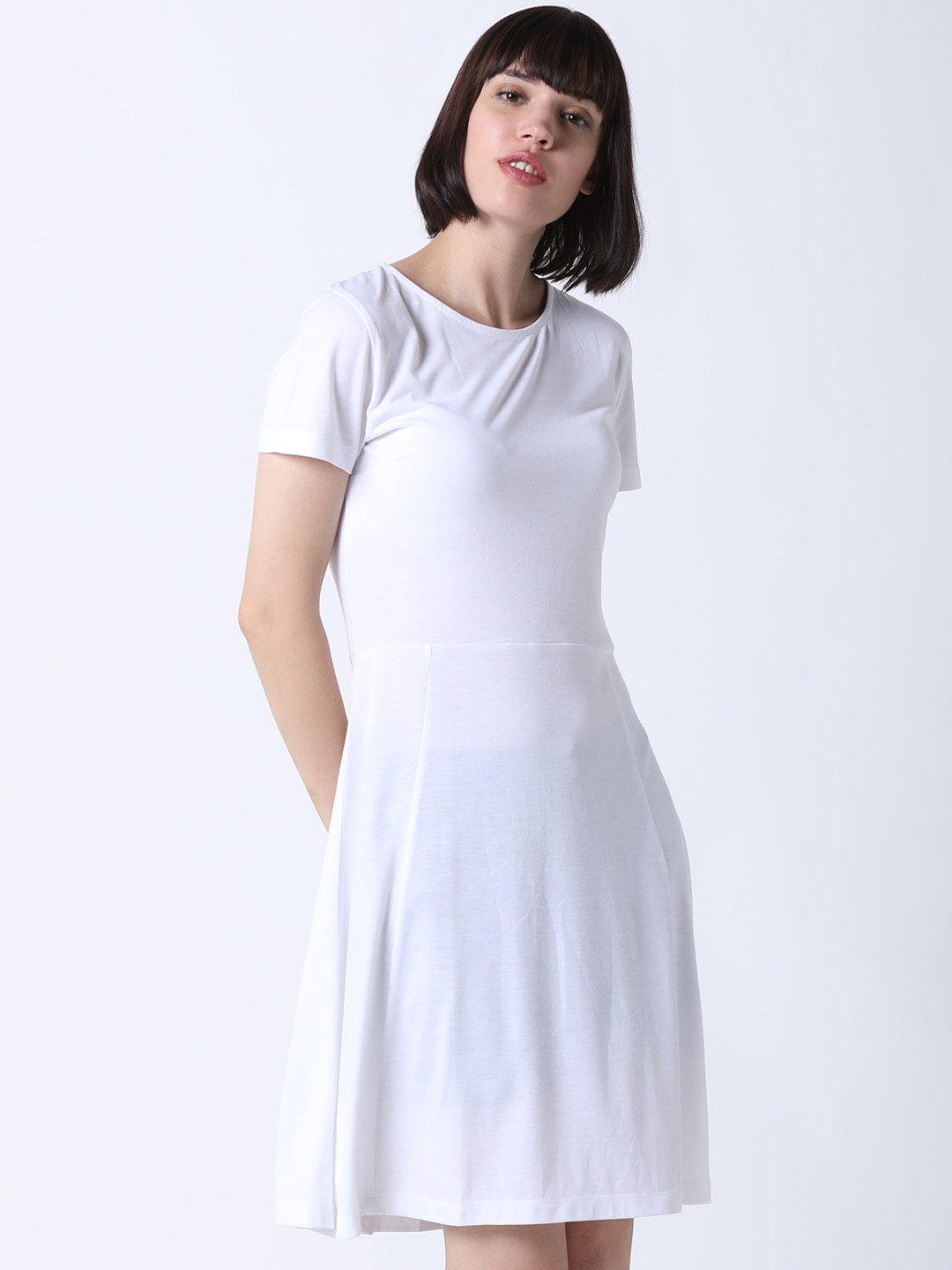 

Huetrap Women Off-White Solid T-shirt Dress