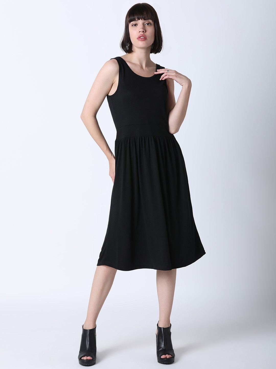

Huetrap Women Black Solid Fit and Flare Dress