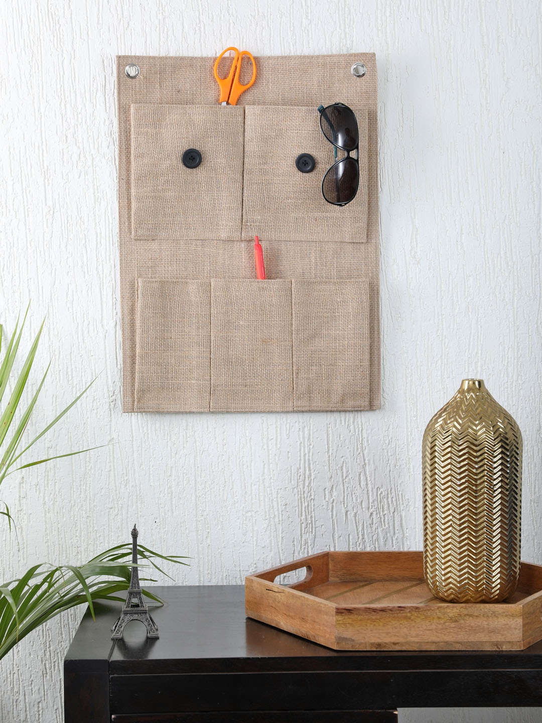 

My Gift Booth Beige Solid Multi-Utility Wall Hanging Organiser
