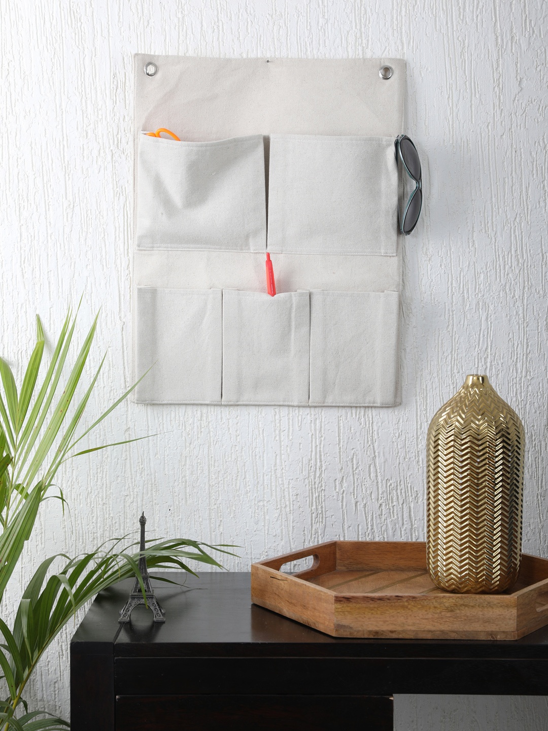 

My Gift Booth Cream-Coloured Solid Multi-Utility Wall Hanging Organiser