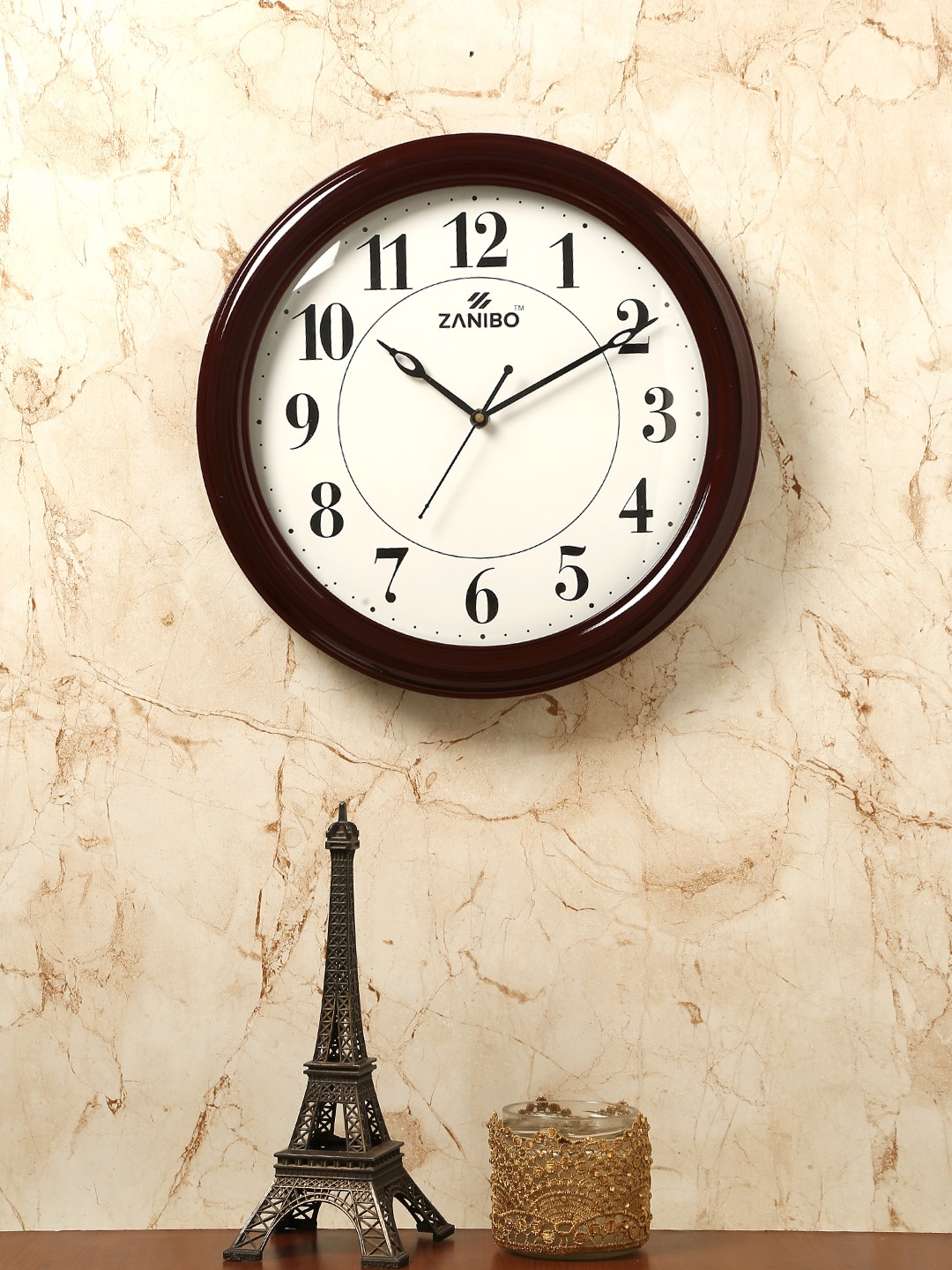 

ZANIBO White Round Solid Analogue Wall Clock