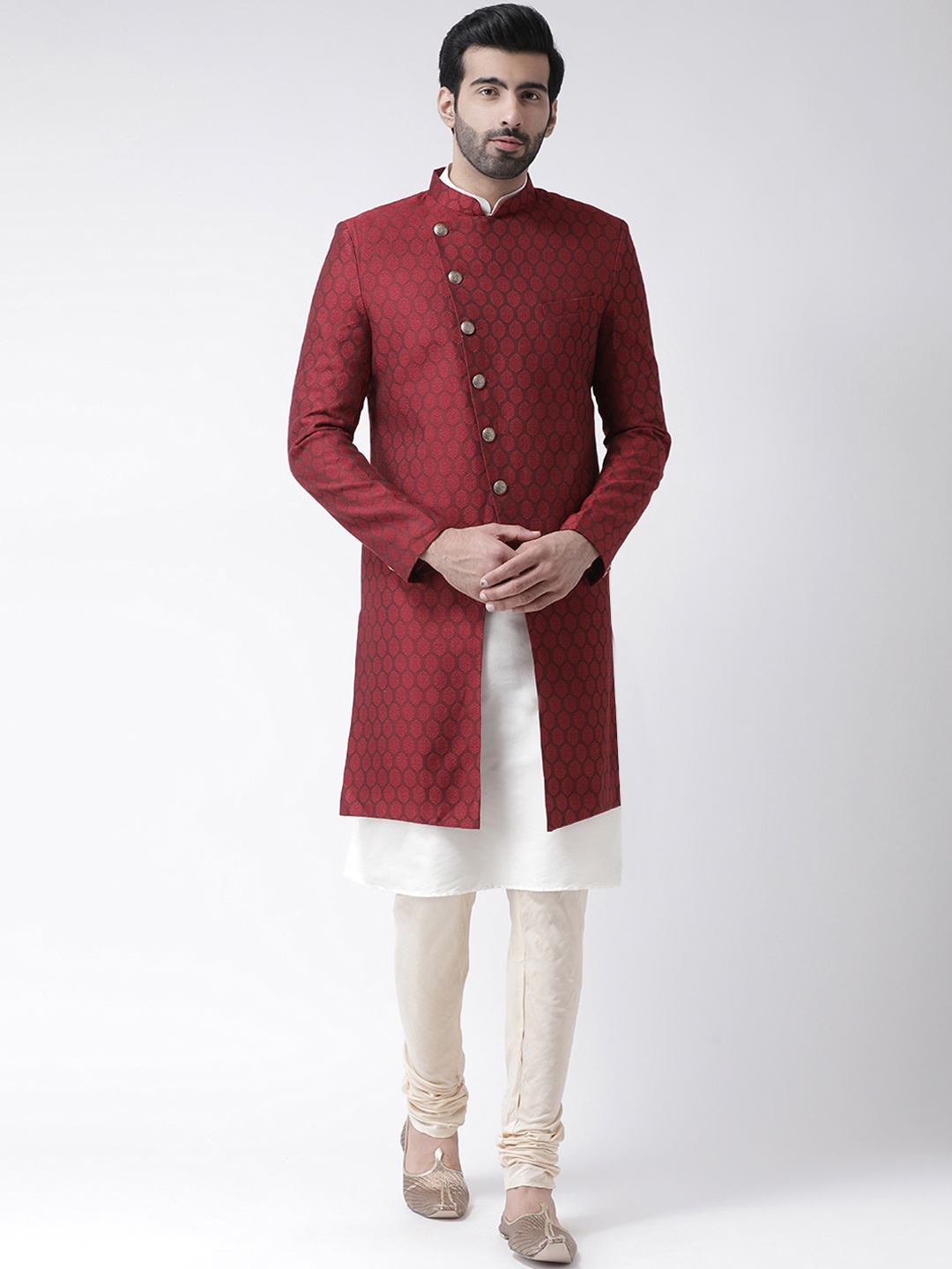 

Kisah Men Maroon & Cream-Coloured Self-Design Banarasi Jacquard Cotton Silk Sherwani Set
