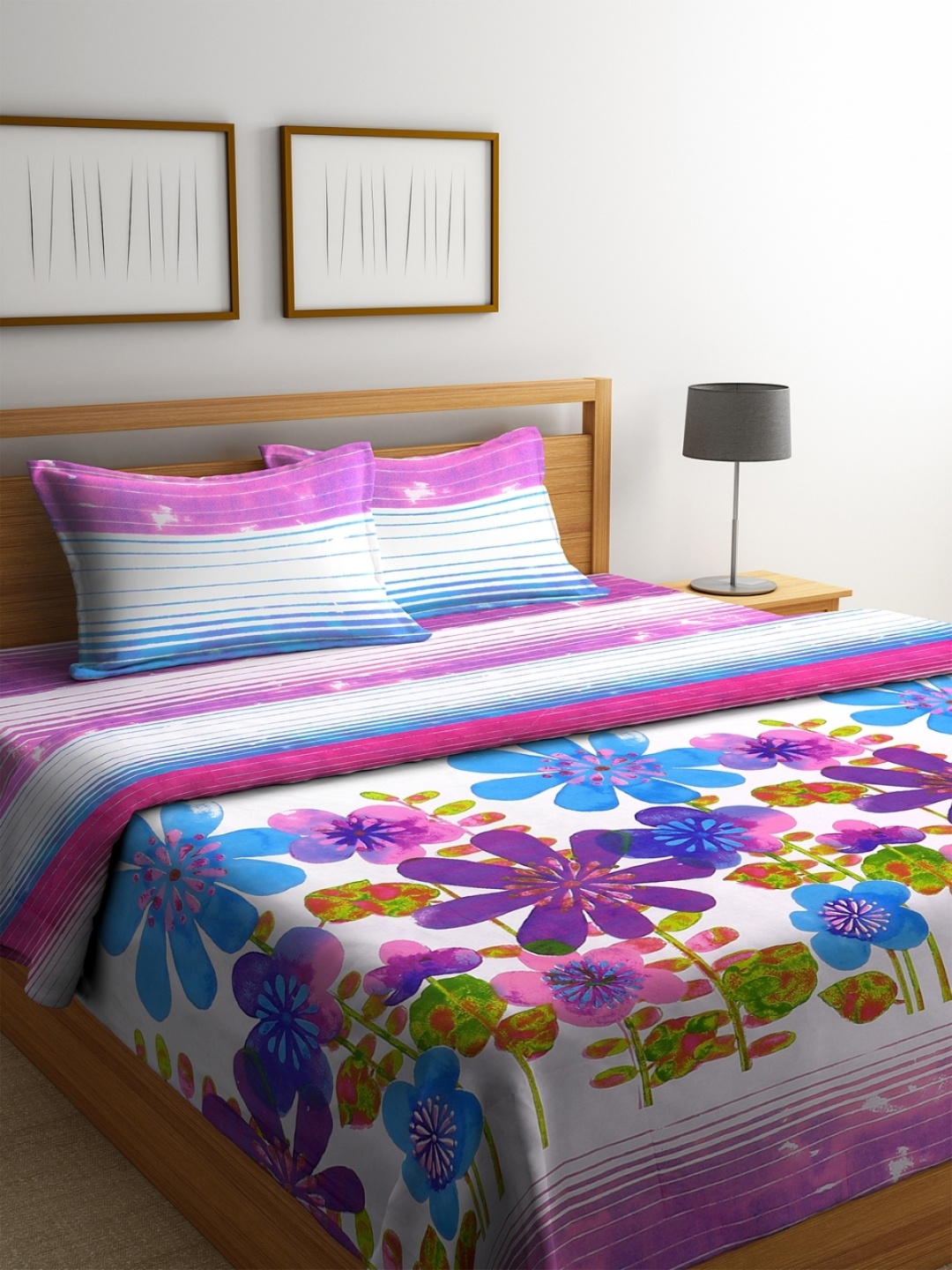 

ROMEE White & Blue Printed Bedding Set with Comforter