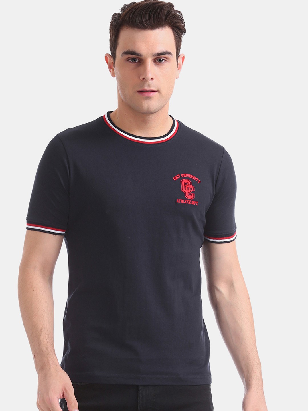 

Colt Men Navy Blue Solid Round Neck Pure Cotton T-shirt