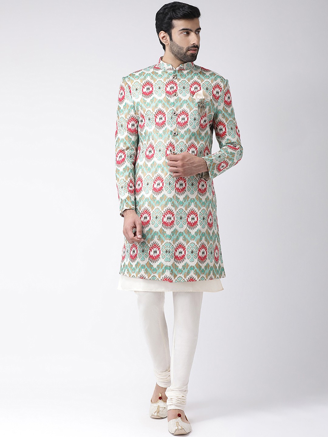 

KISAH Men Green & Off-White Ikat Printed Sherwani Set