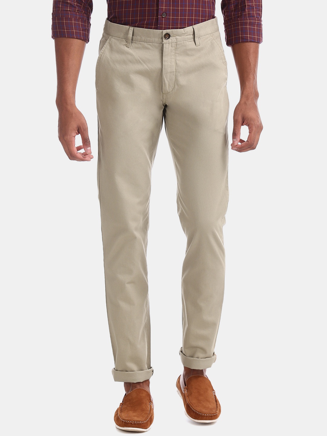 

Arrow Sport Men Beige Slim Fit Solid Regular Trousers