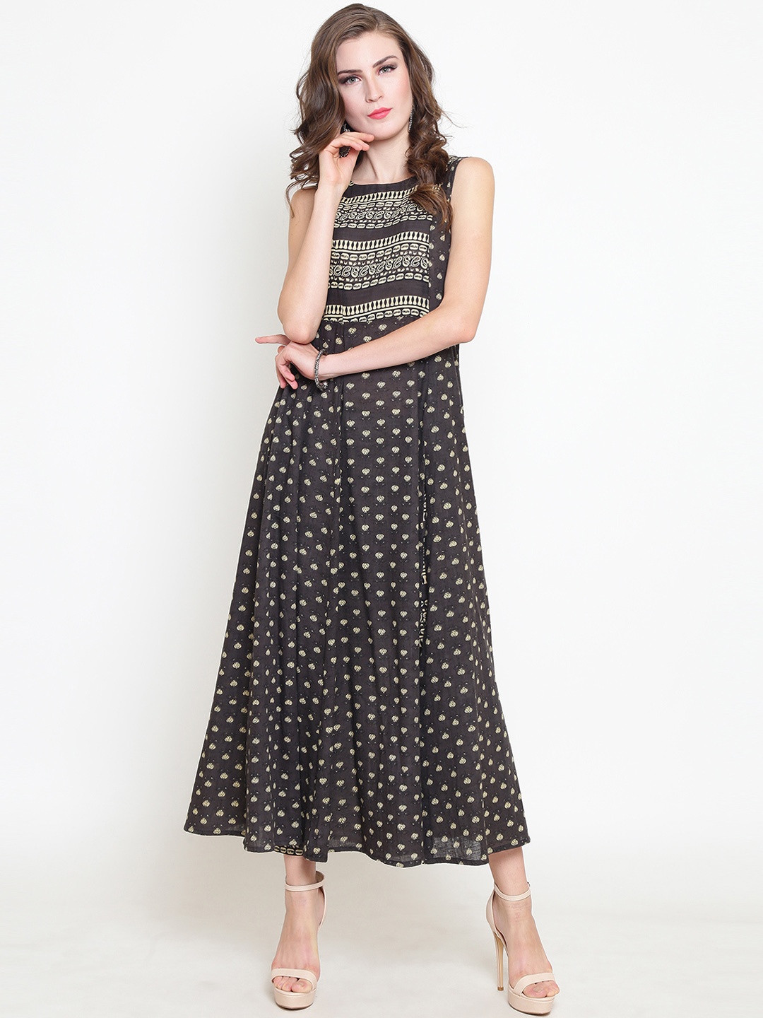

Sera Women Charcoal Grey Printed Kurta with Palazzos