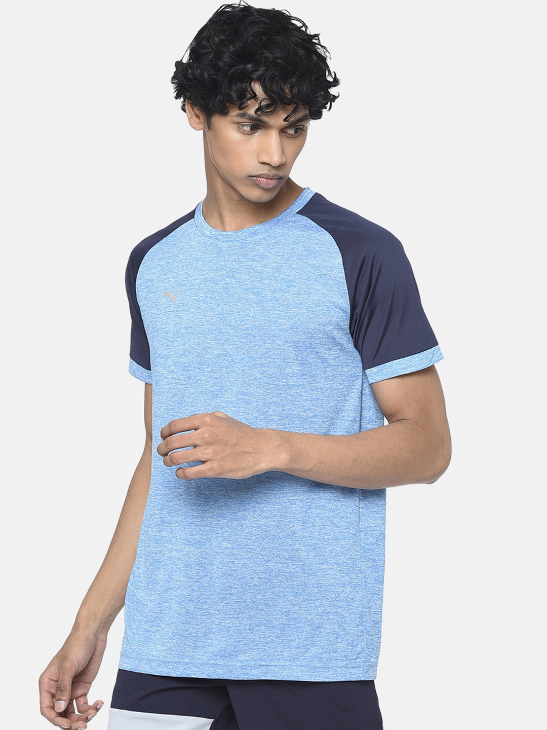 

Puma Men Blue Solid Round Neck T-shirt