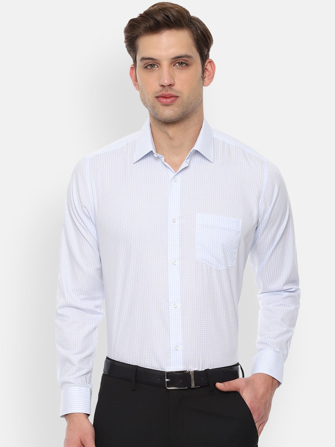 

Van Heusen Men Blue & White Regular Fit Checked Formal Shirt