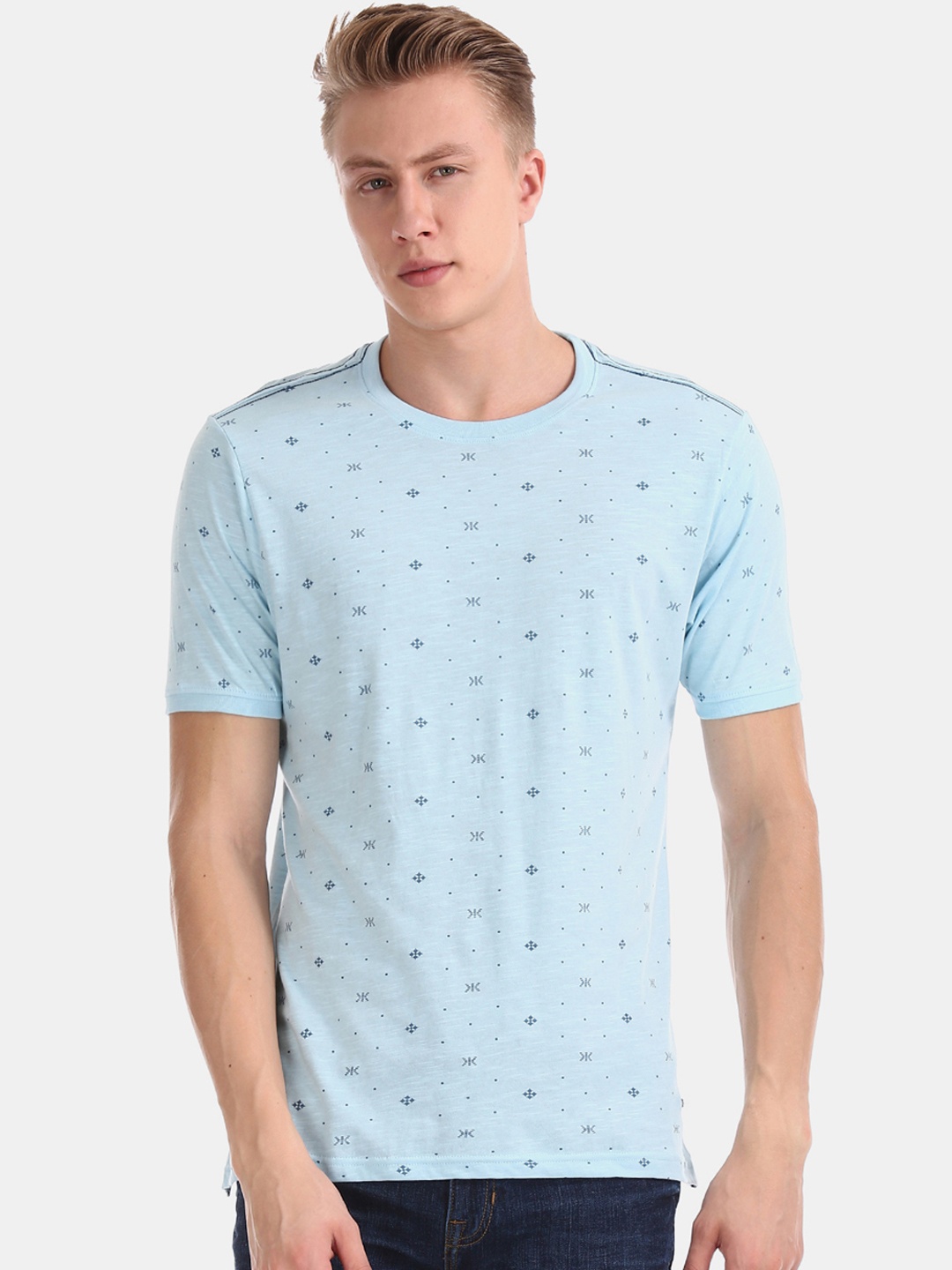 

Cherokee Men Blue Printed Round Neck T-shirt