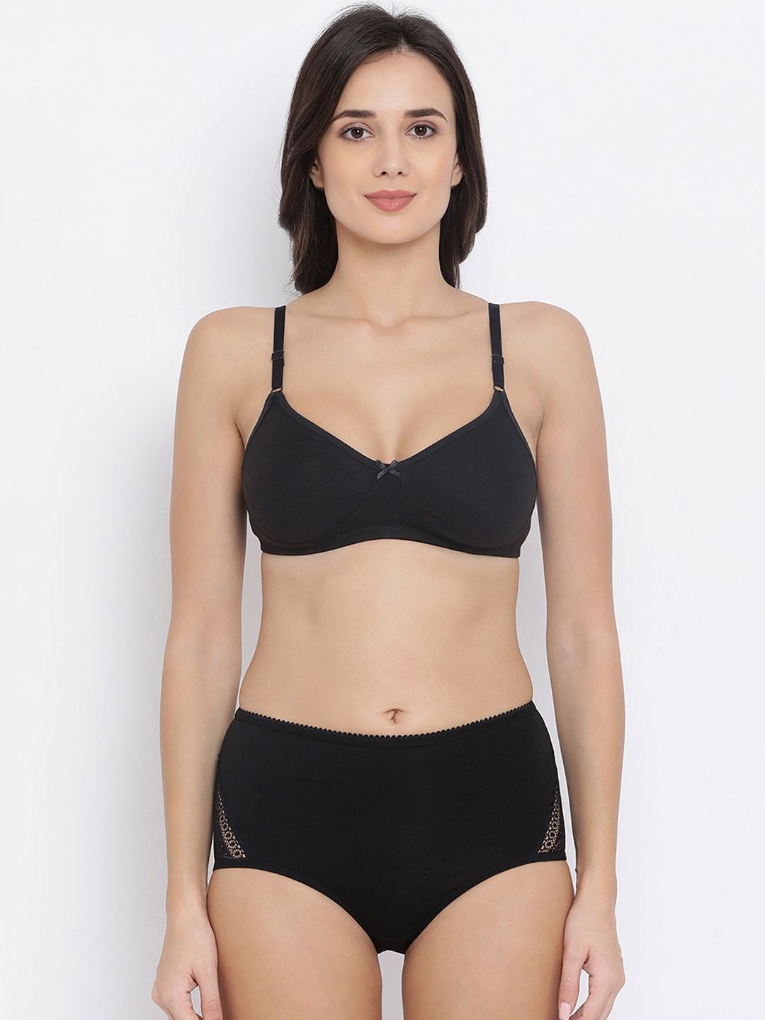 

Clovia Women Black Solid Lingerie Set COMBBP21732B