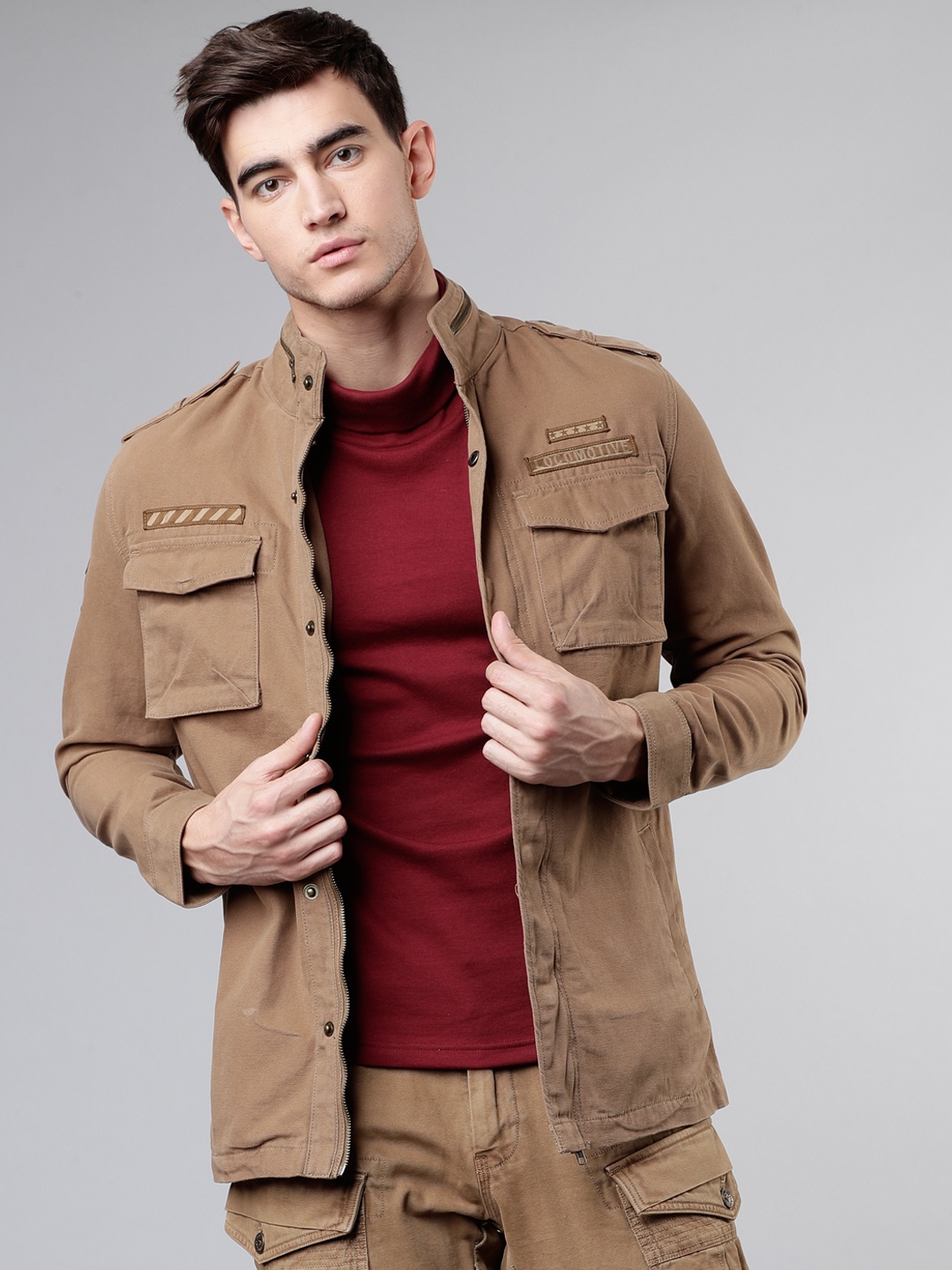 

LOCOMOTIVE Men Solid Tailored Jacket, Khaki