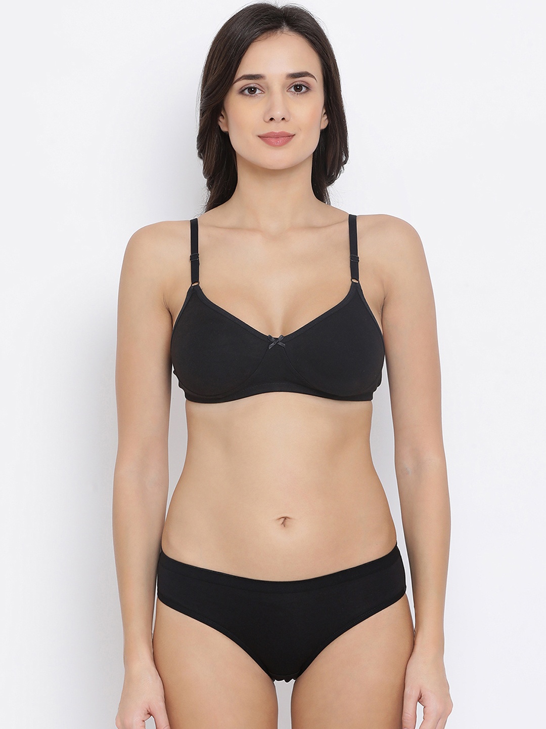 

Clovia Women Black Solid Lingerie Set COMBBP21432B