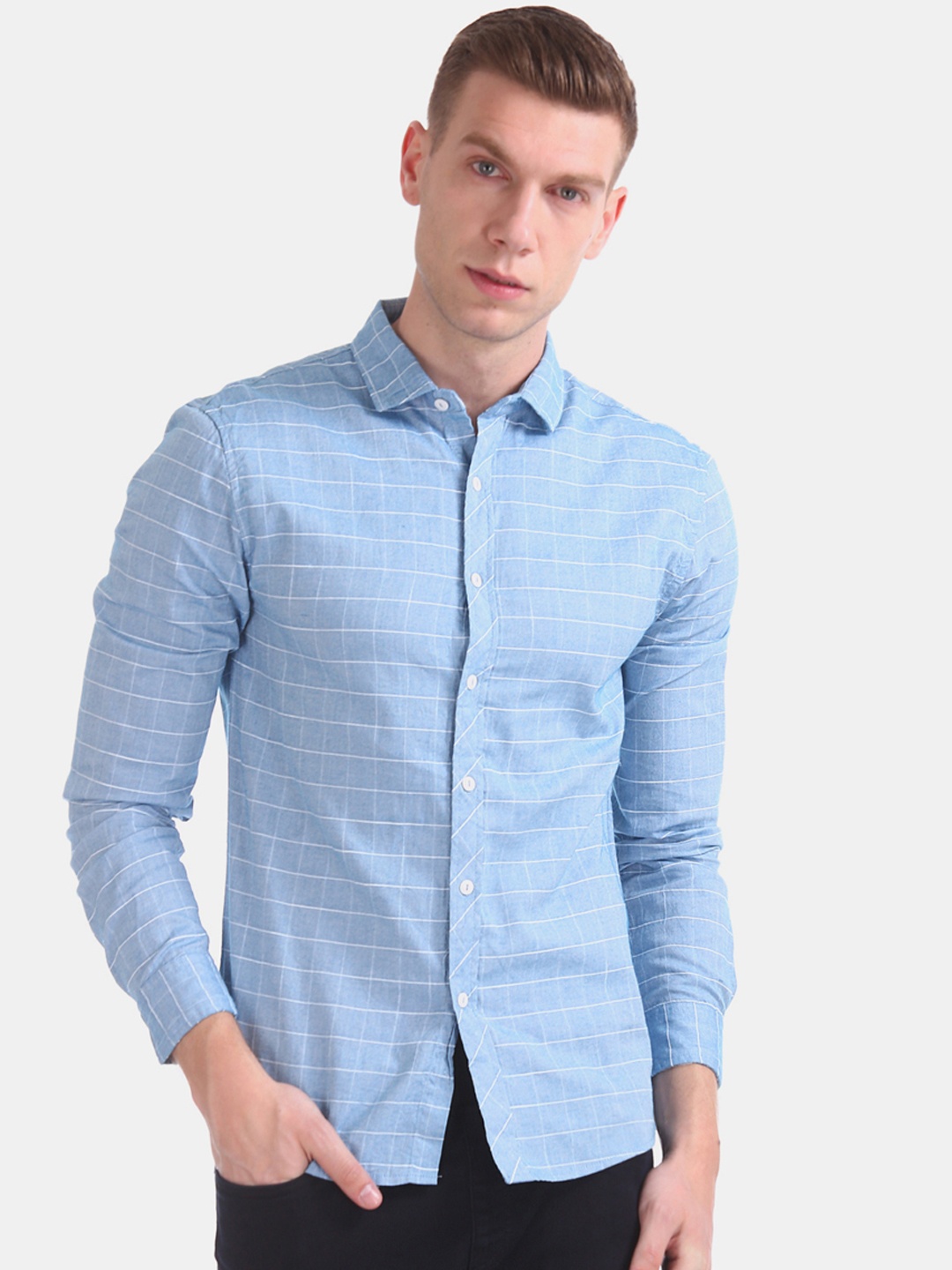 

Colt Men Blue Slim Fit Checked Casual Shirt