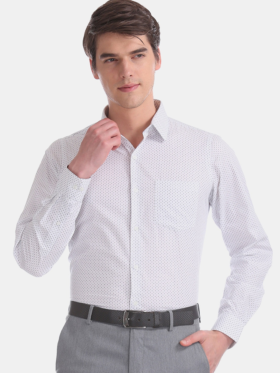

Excalibur Men White & Grey Slim Fit Printed Formal Shirt