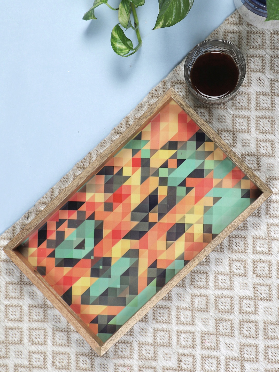 

VarEesha Yellow & Blue Mosaic Printed Mango Wood Rectangle Serving Tray