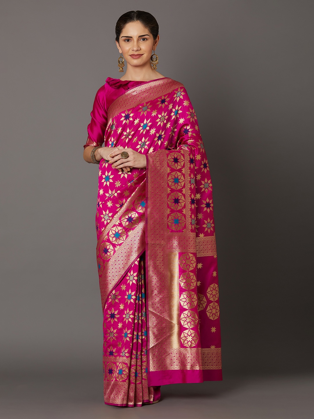 

Mitera Pink & Gold-Toned Silk Blend Woven Design Kanjeevaram Saree